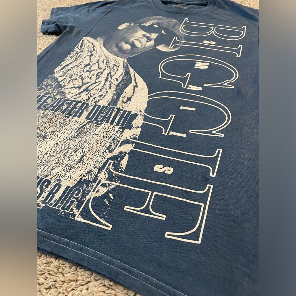**NEW**Licensed Notorious B.I.G. "Life After Death" Graphic T-shirt Small/Medium - Picture 3 of 8